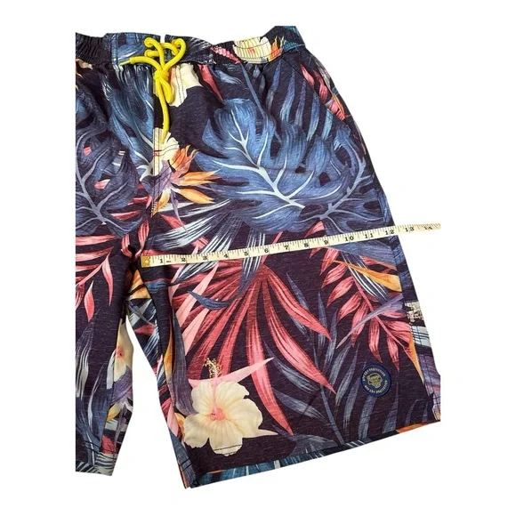 Banana Boat Men’s Swim Trunks with UPF 50 Protection - Picture 9 of 9